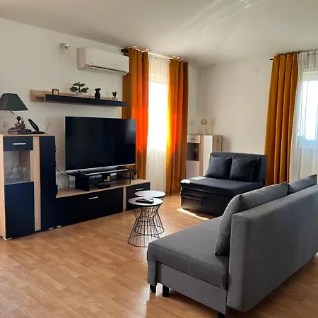 Apartment Kaja Liznjan