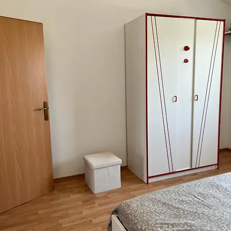 Kaja Apartment